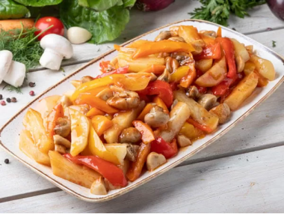 Овощное жаркое с грибами