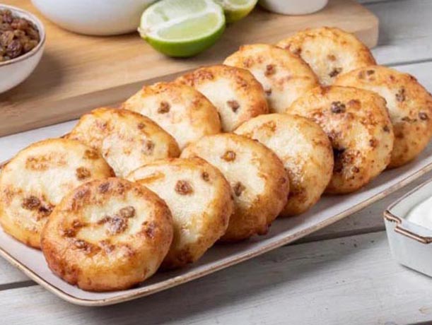 Сырники с изюмом