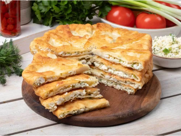 Плацинды жаренные с брынзой и зеленью