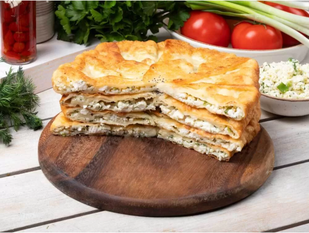 Плацинды жаренные с брынзой и зеленью