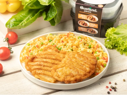  Ланч бокс Рис с овощами и с отбивной куриной