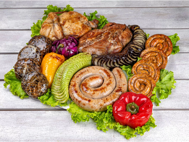 Мясное плато Grand Meat Symphony - Taste of Moldova