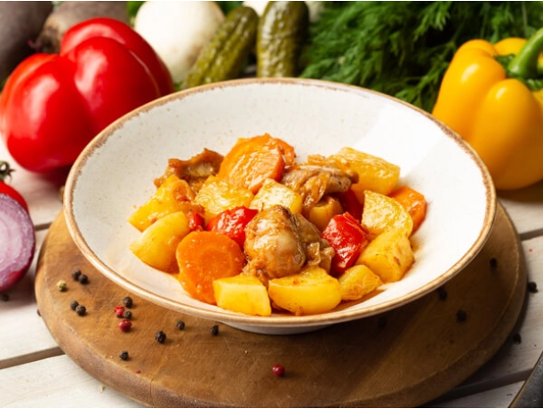 Жаркое с куриным мясом