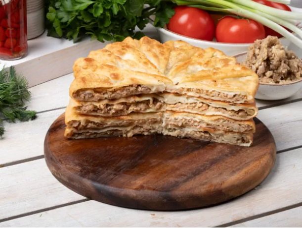 Плацинды на сковороде с мясом
