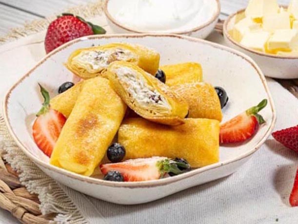 Блинчики  с творогом и изюмом