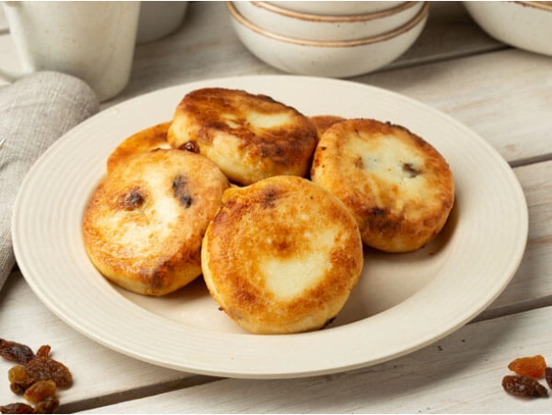 Сырники с изюмом