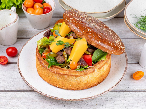 Салат «Burger Crunch»
