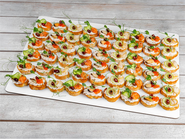 Сет закусок «Crostini Cremoso di Mare» 54шт