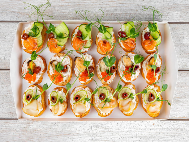 Сет закусок «Crostini Cremoso di Mare» 54шт