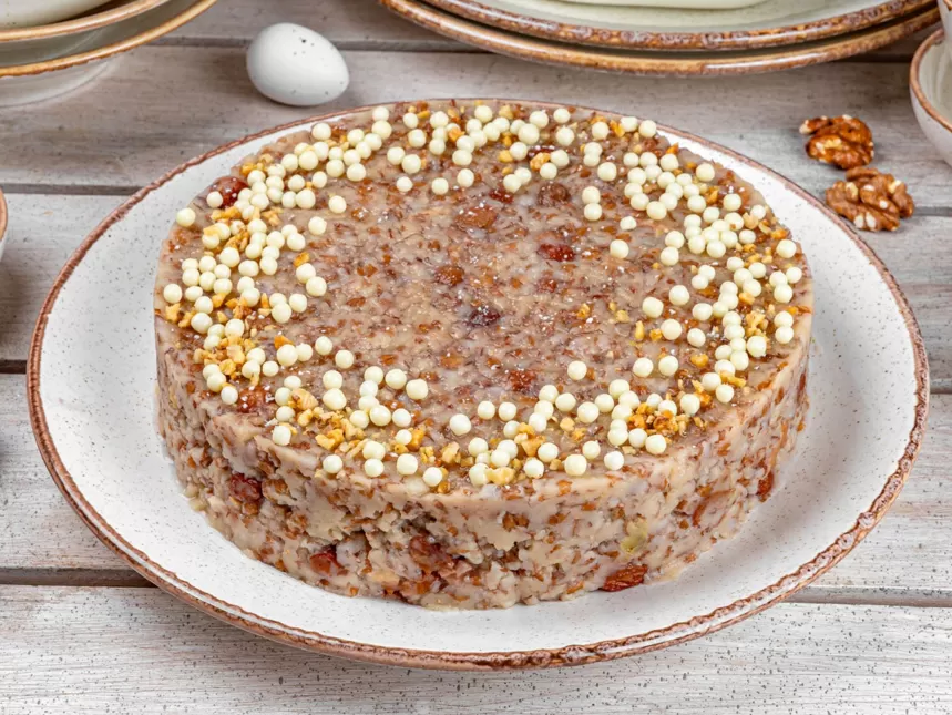 Colivă tradițională cu miere, nuci și stafide Classic