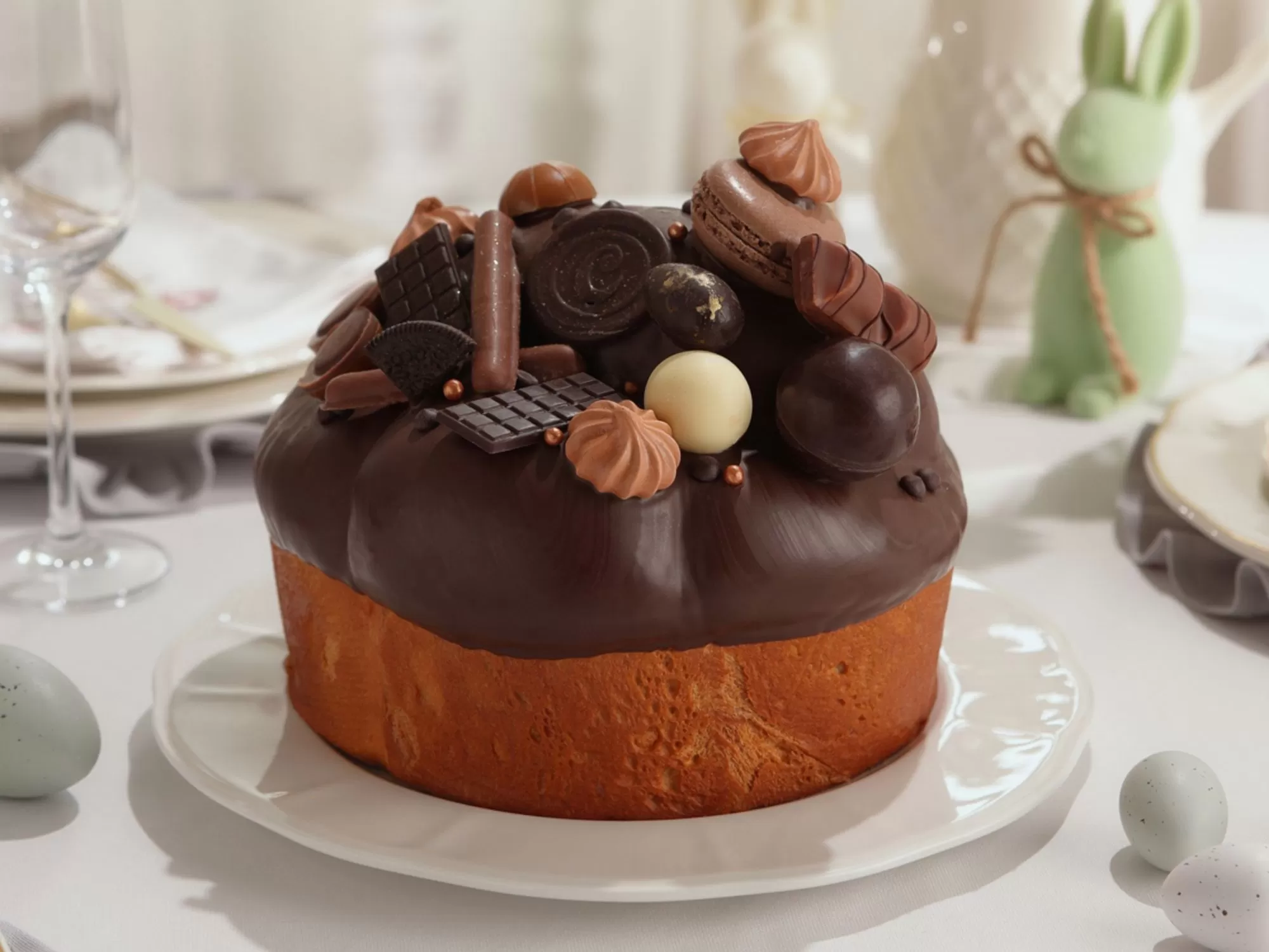 Cozonac cu ciocolată și alune