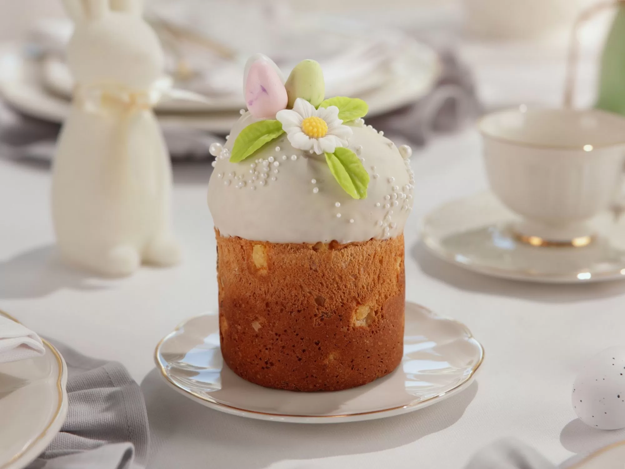 Cozonac cu stafide și fructe confiate Oușoare de Paști