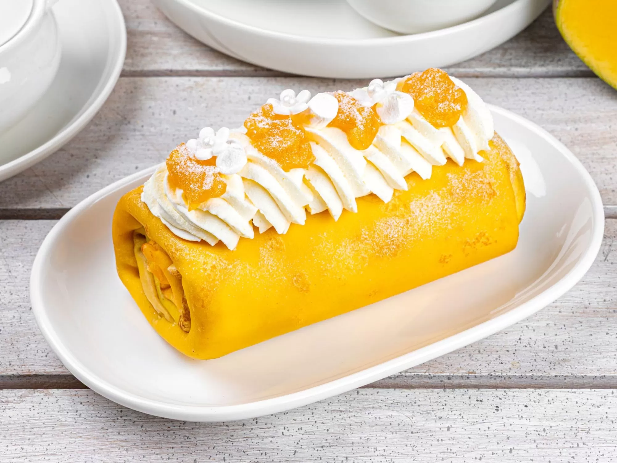 Desert din clatite cu umplutura de mango