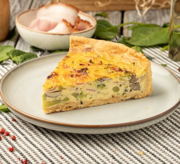 Quiche cu bacon1